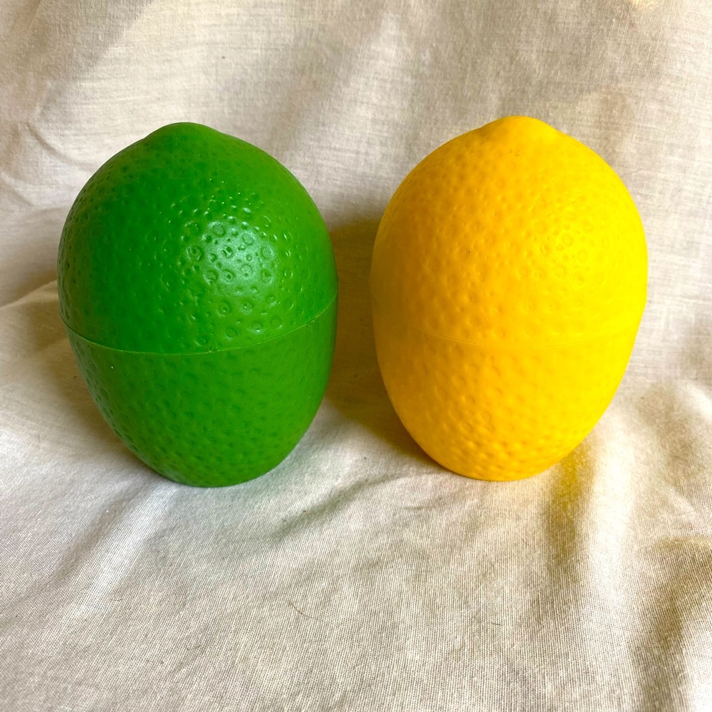 Hutzler Lemon and Lime Saver Keeper Storage Container Set - Keeps Fresh Longer